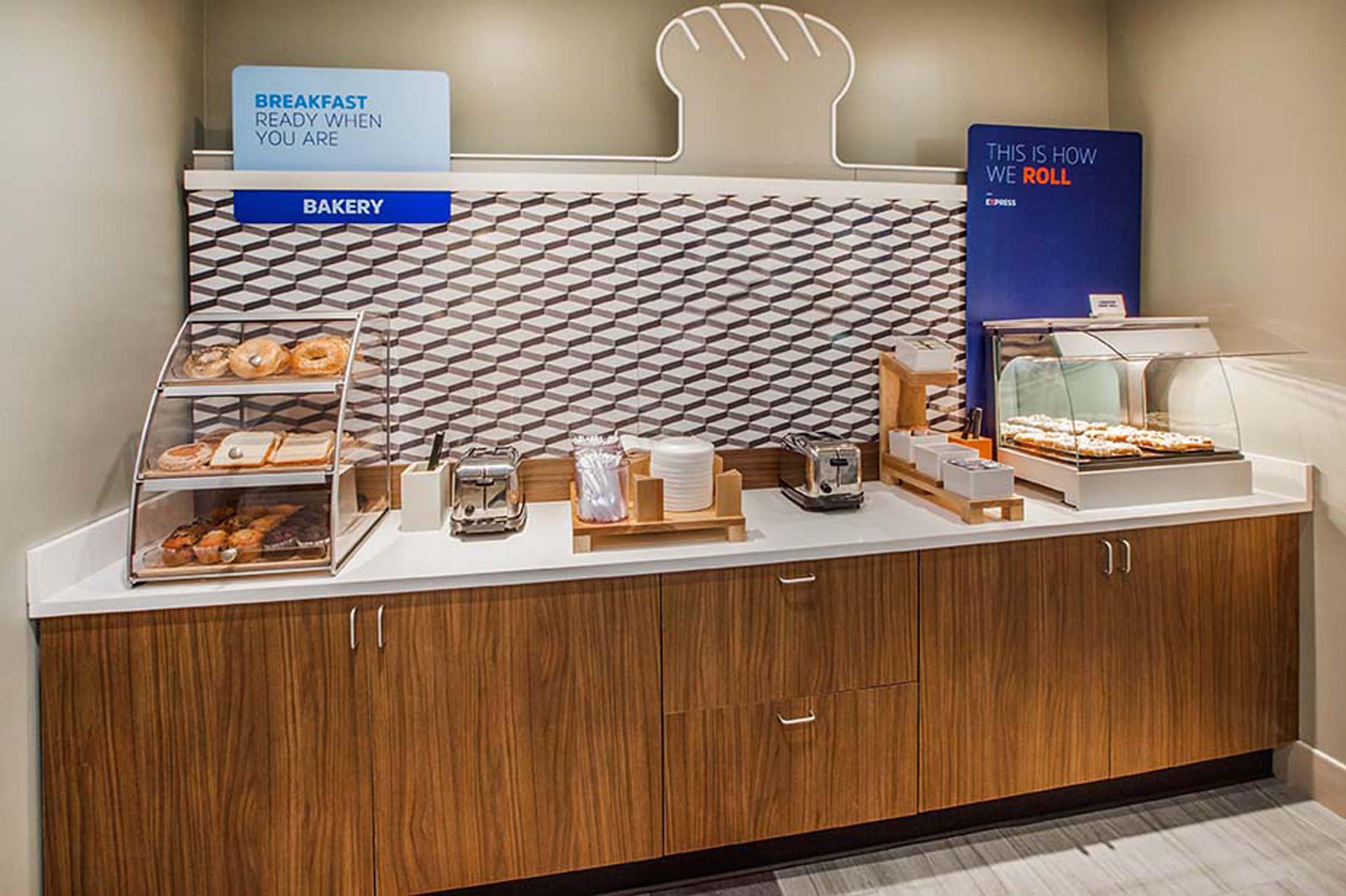 Holiday Inn Express & Suites Sarasota East By Ihg Vamo Extérieur photo