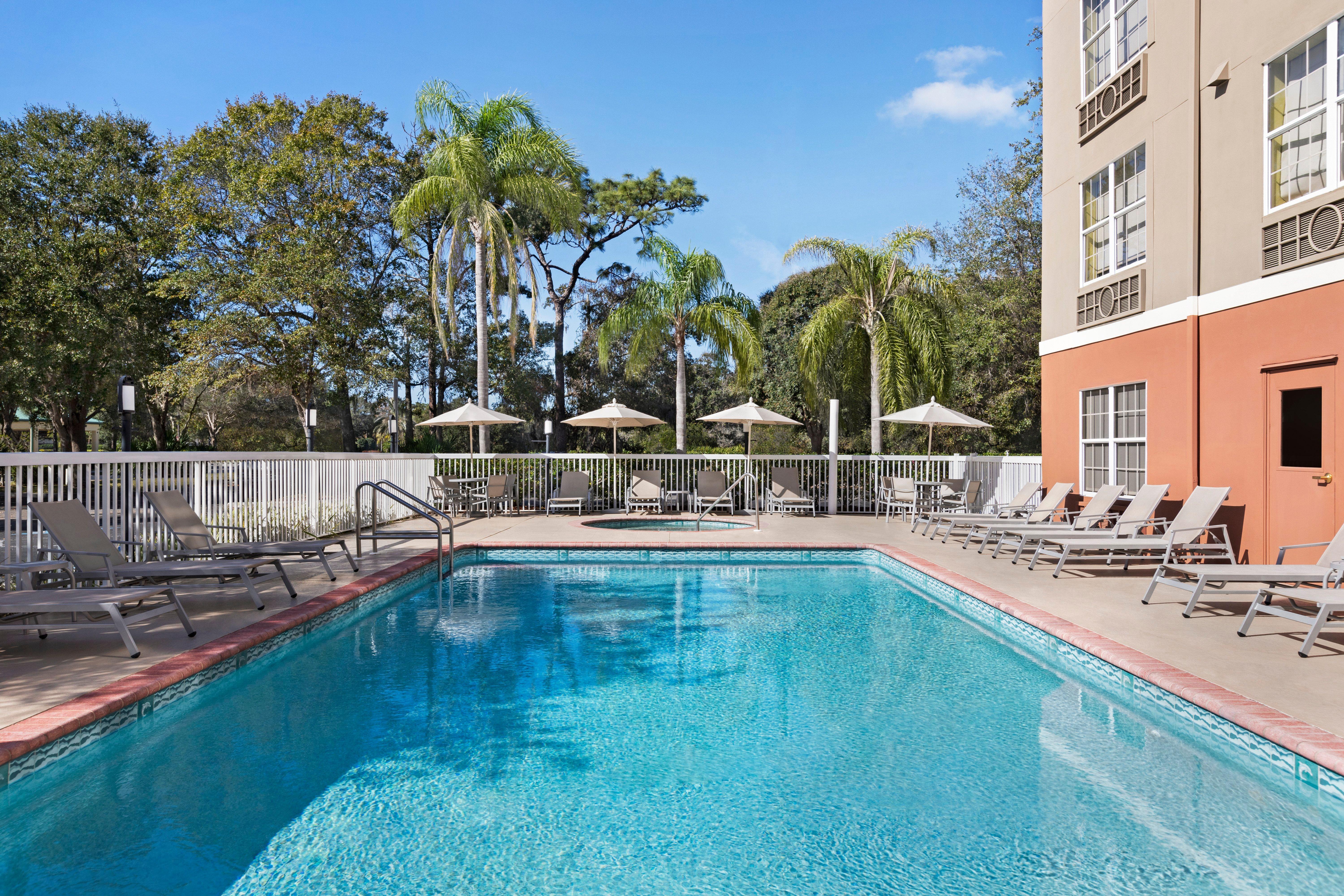 Holiday Inn Express & Suites Sarasota East By Ihg Vamo Extérieur photo